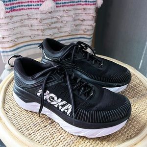 Hoka One One Bondi 7 Low Top Running Sneakers Women’s Size US 8 Wide